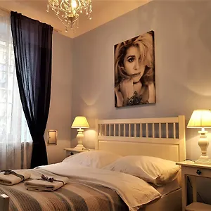 4* Pensjonat Chmielna
