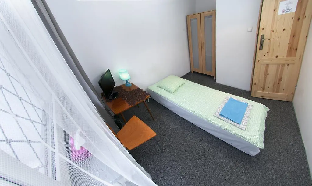 Wierzbno Hostel Varsóvia Polónia